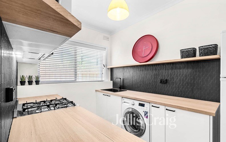 7/44 Kororoit Creek Road, Williamstown image 6