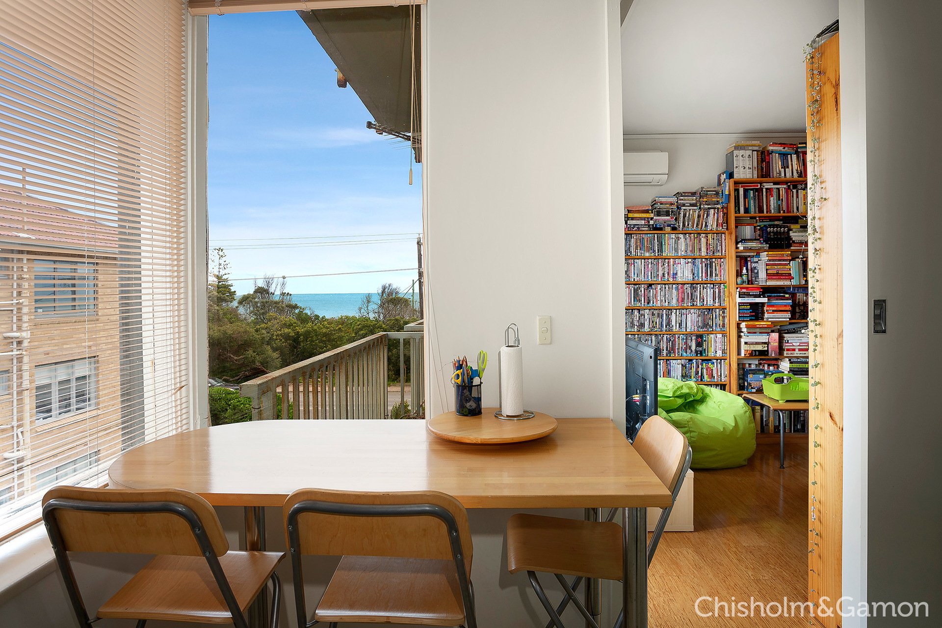 7/45 Ormond Esplanade, Elwood image 5