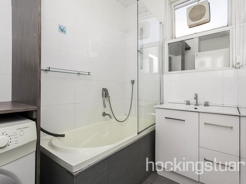 7/46 Liddiard Street, Hawthorn image 3