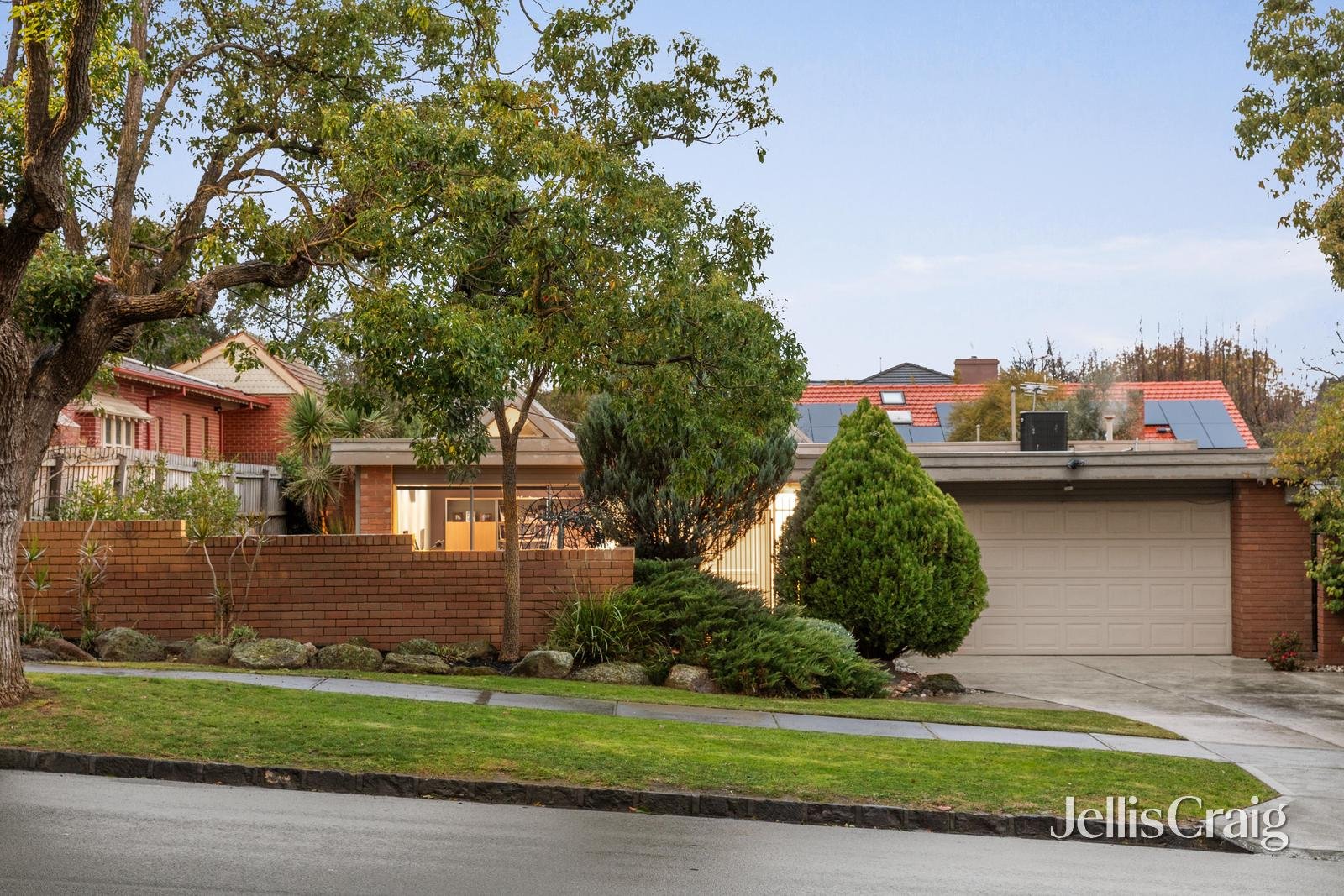 75 Athelstan Road, Camberwell image 1