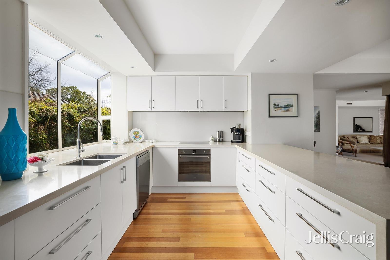 75 Athelstan Road, Camberwell image 3