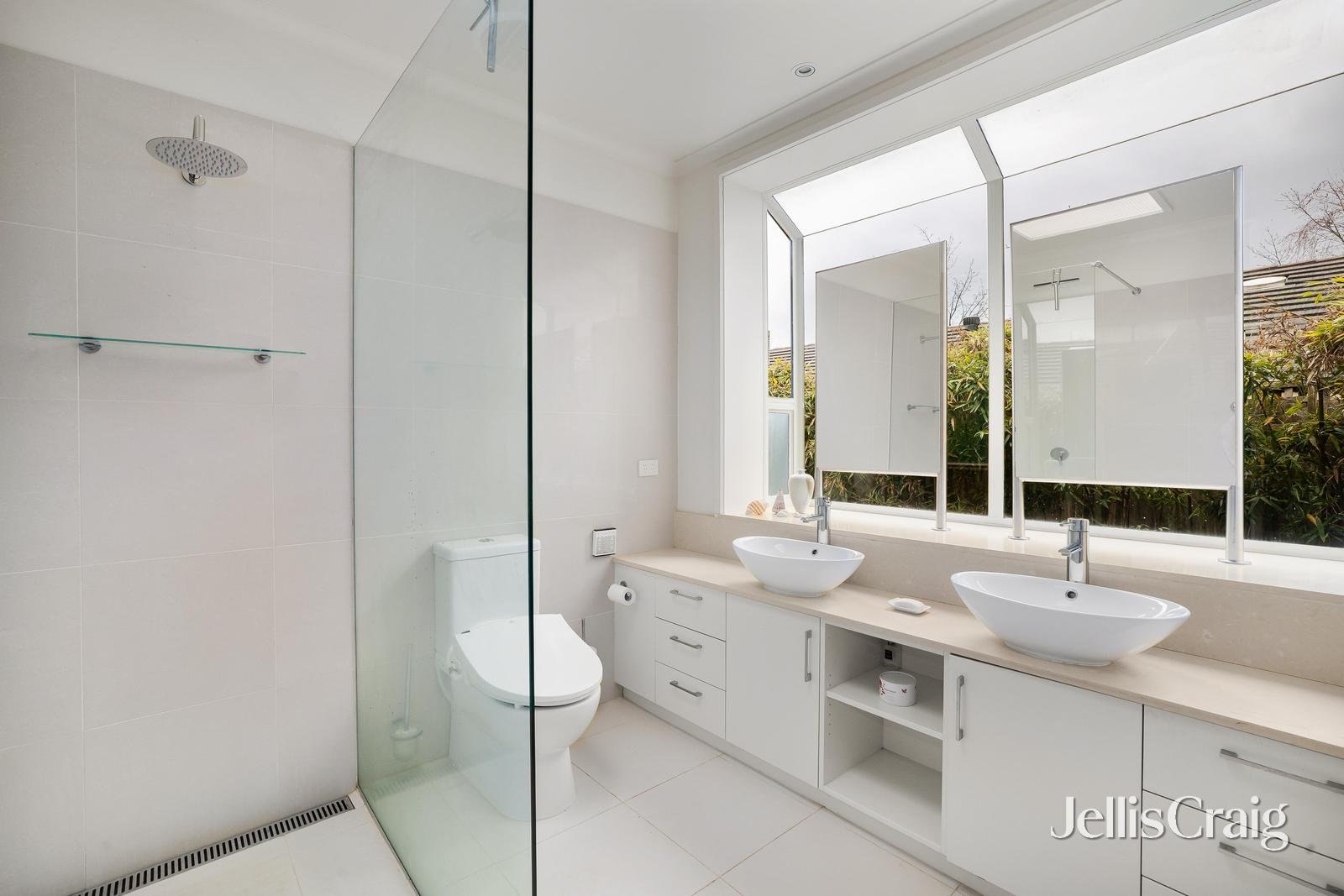 75 Athelstan Road, Camberwell image 7