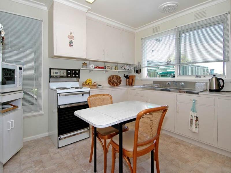 75 Buckingham Road, Newtown image 5