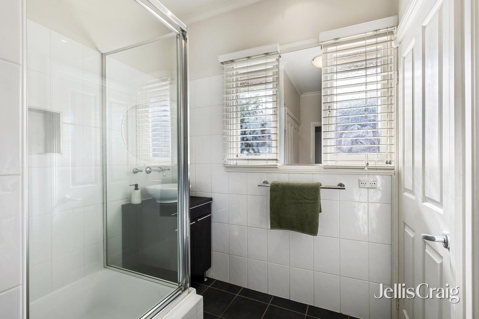 75 Creek Road, Mitcham image 10