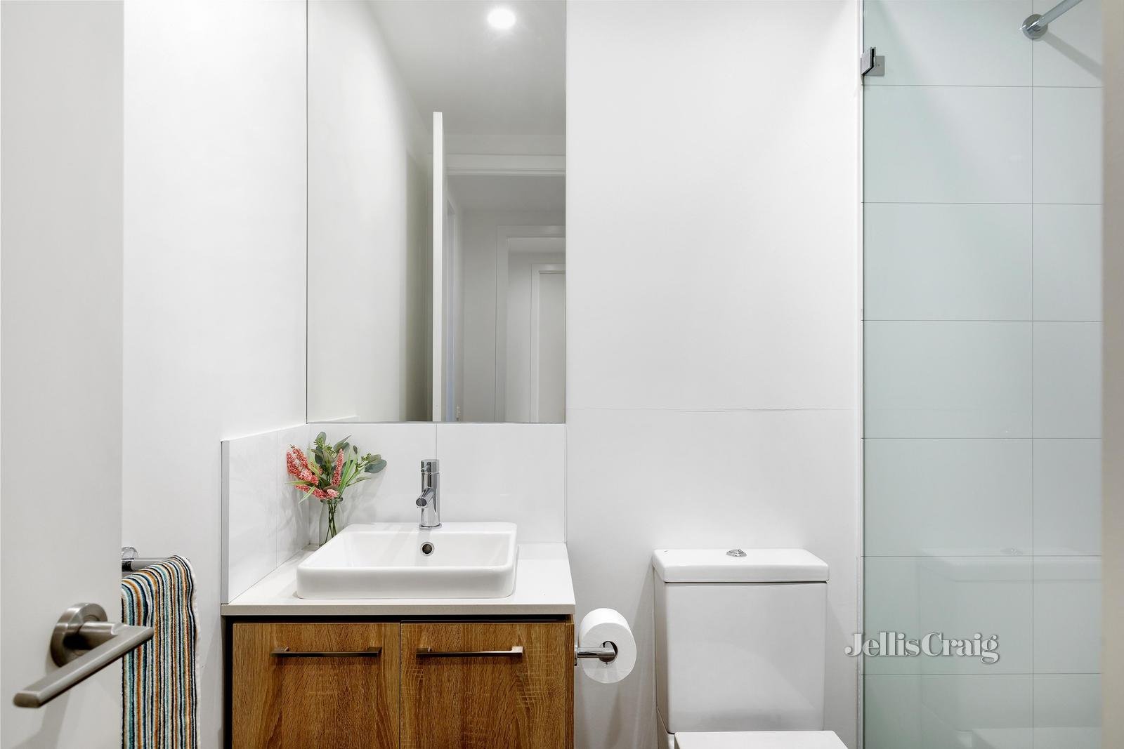 7/5 Eldale Avenue, Greensborough image 15