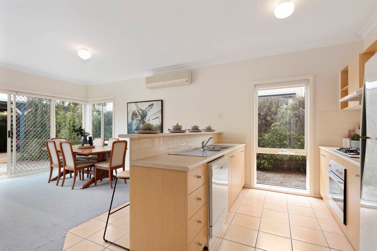 Property Gallery Thumbnail 3