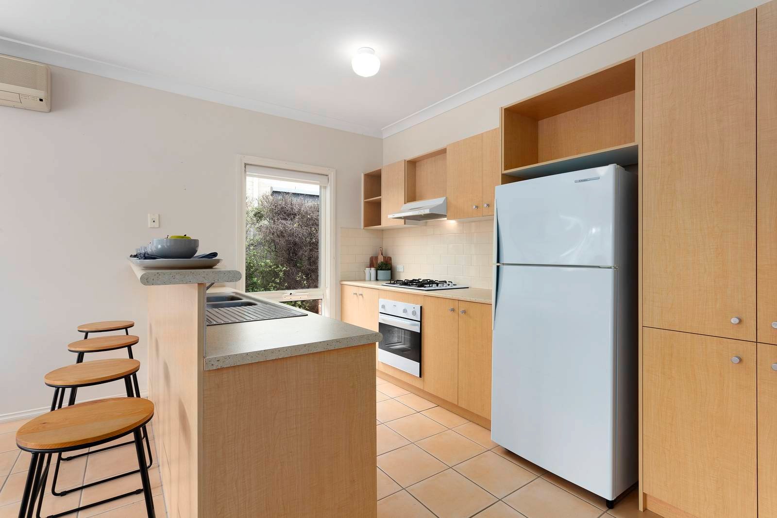 Property Gallery Thumbnail 4