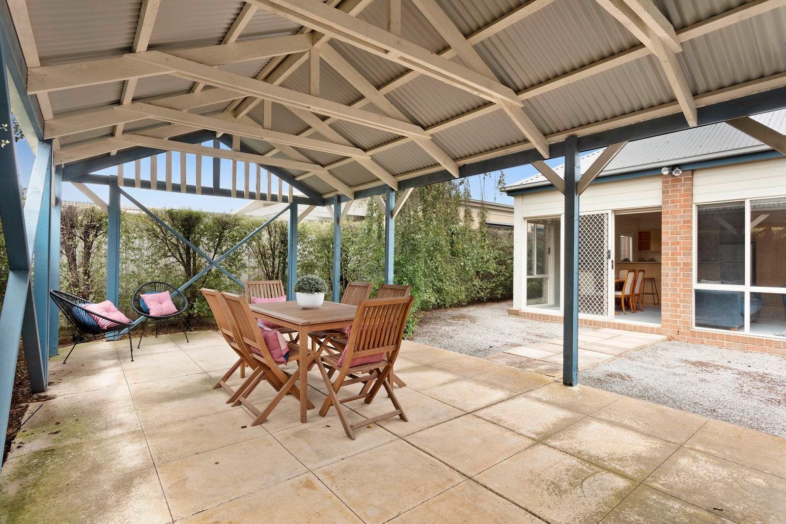 Property Gallery Thumbnail 10