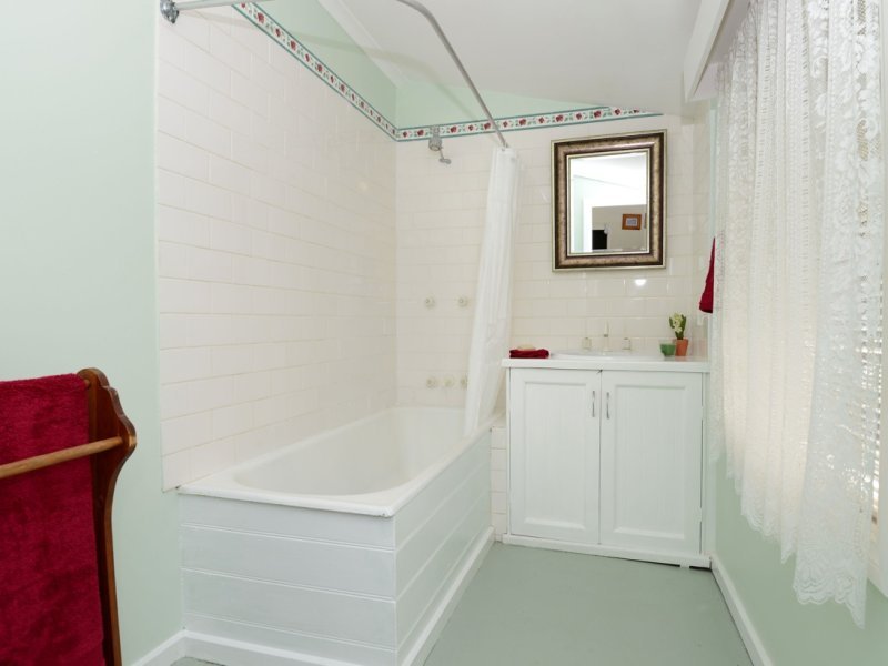75 Fyans Street, South Geelong image 12