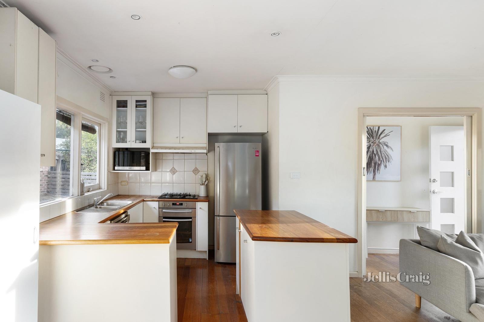 75 Gladstone Road, Briar Hill image 2