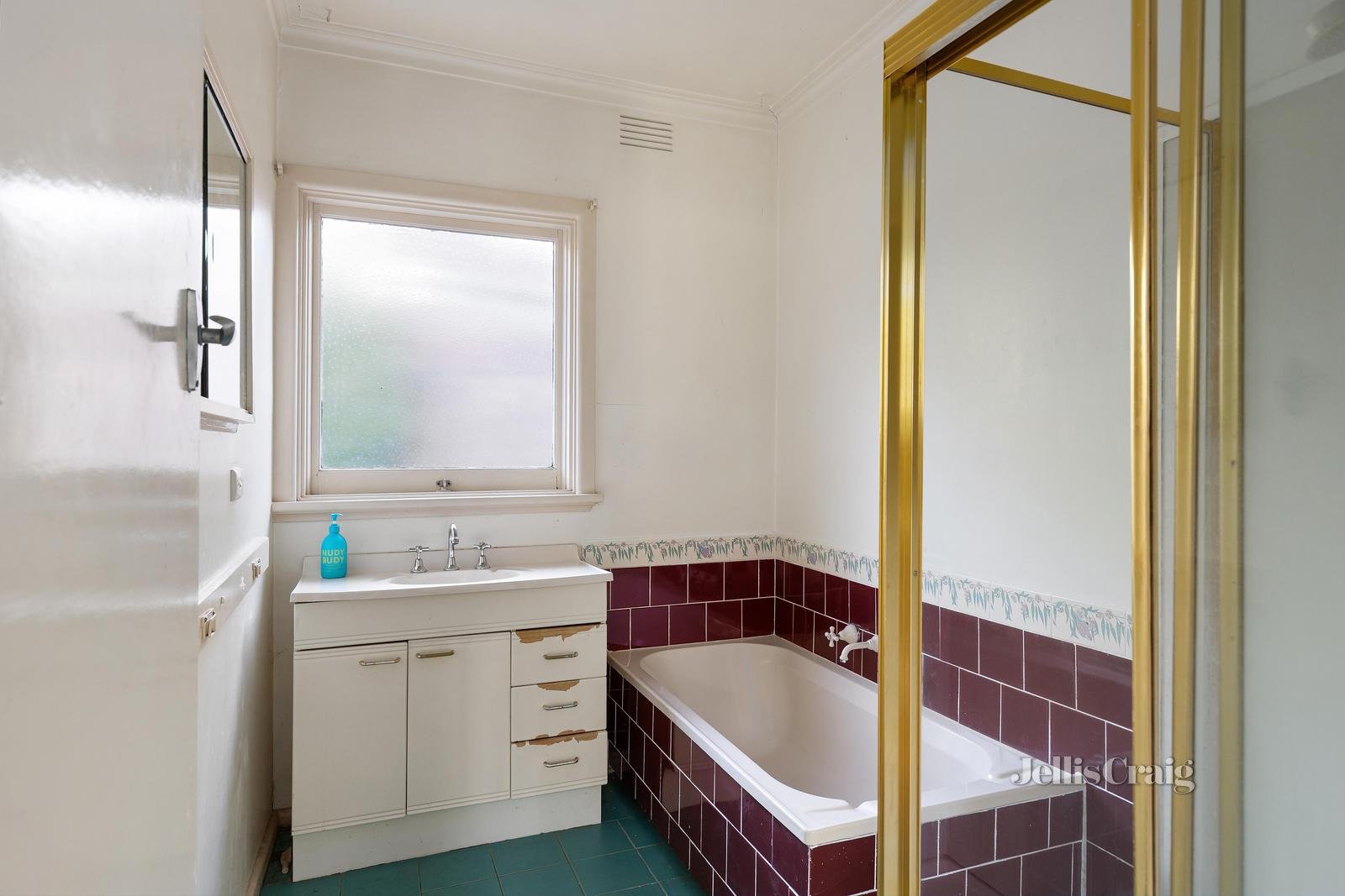 75 Gladstone Road, Briar Hill image 11