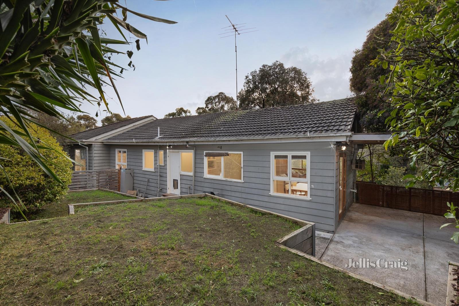 75 Gladstone Road, Briar Hill image 14