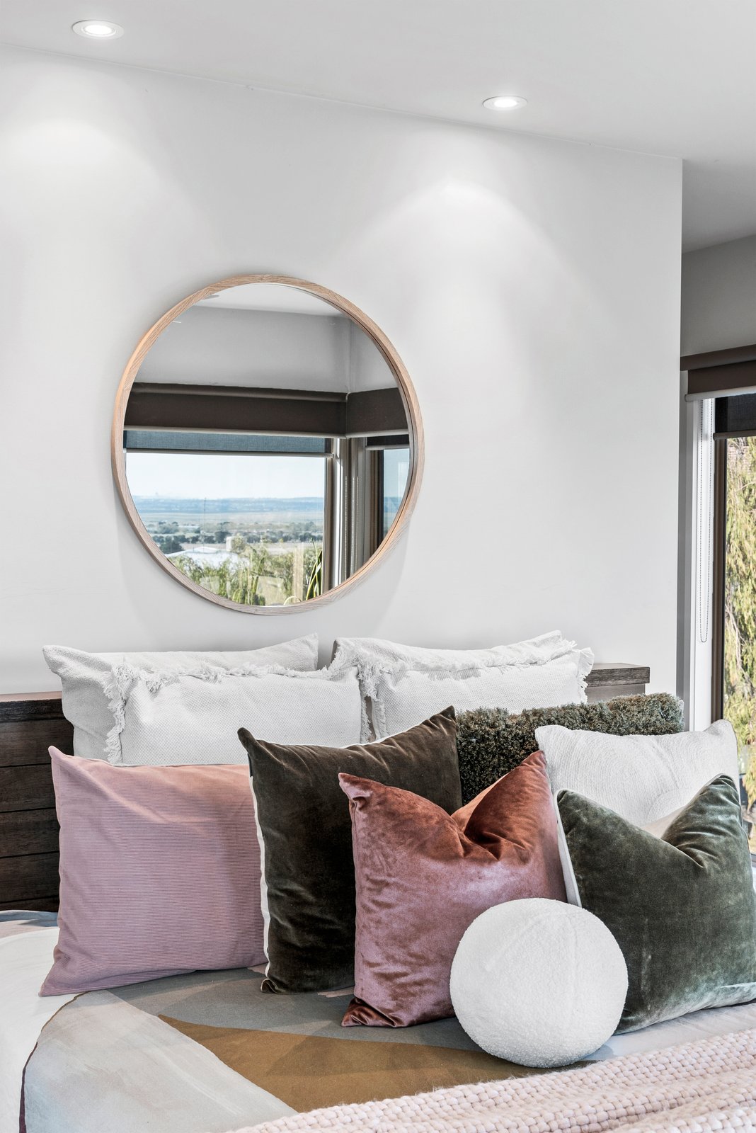 Property Gallery Thumbnail 16