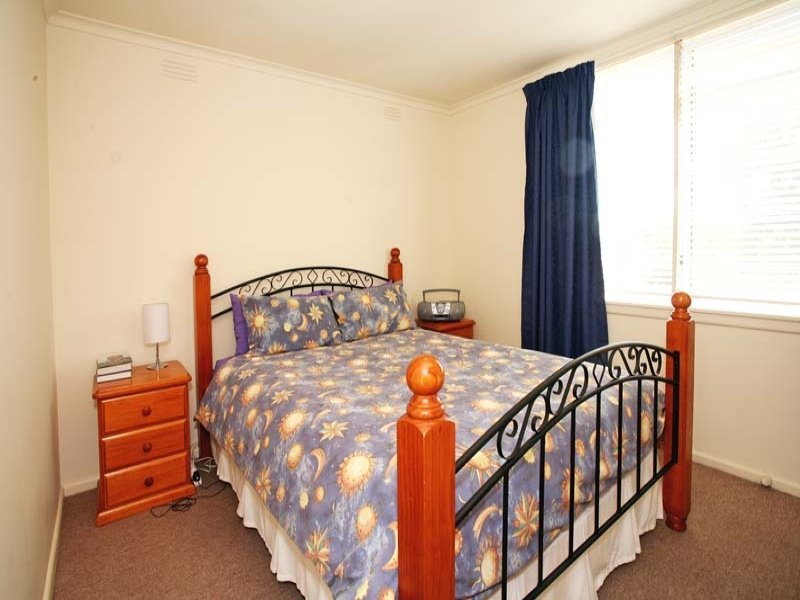 7/5 James Street, Box Hill image 4