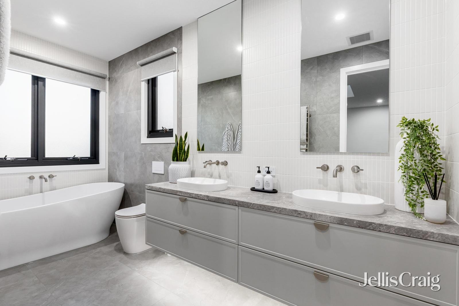 75 Latrobe Street, Bulleen image 10