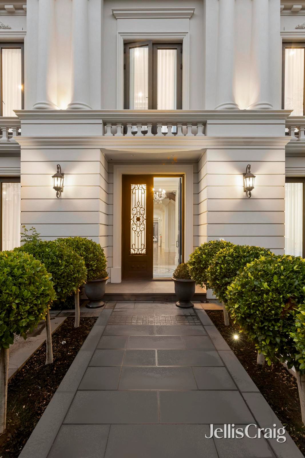 75 Leura Grove, Hawthorn&nbsp;East image 3