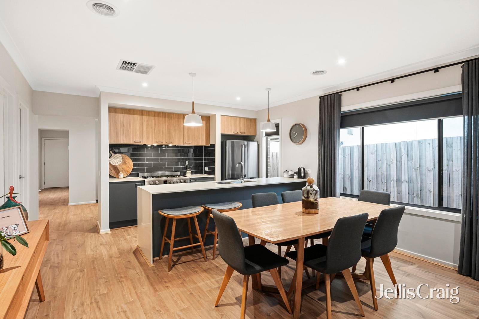 75 Locksley Road, Chirnside Park image 3