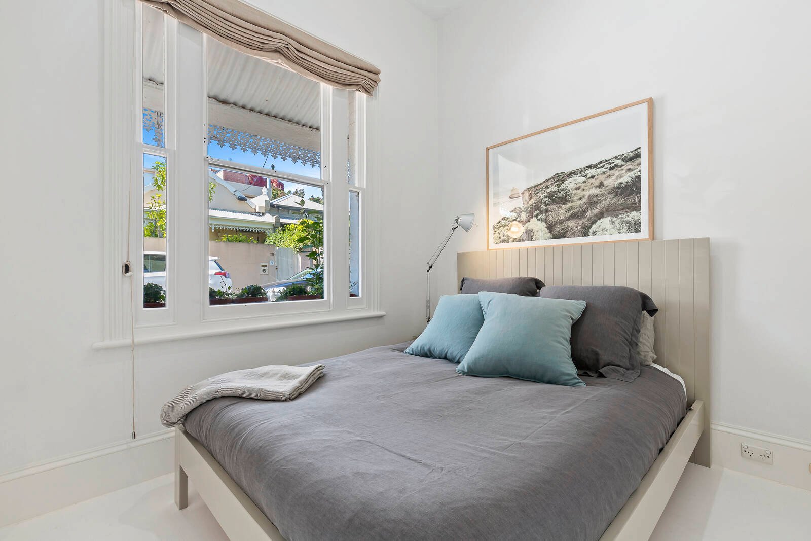 Property Gallery Thumbnail 6