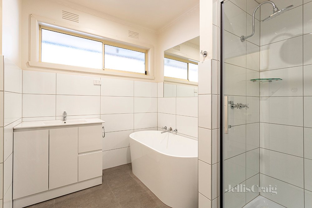 75 Meakin Street, Watsonia North image 5