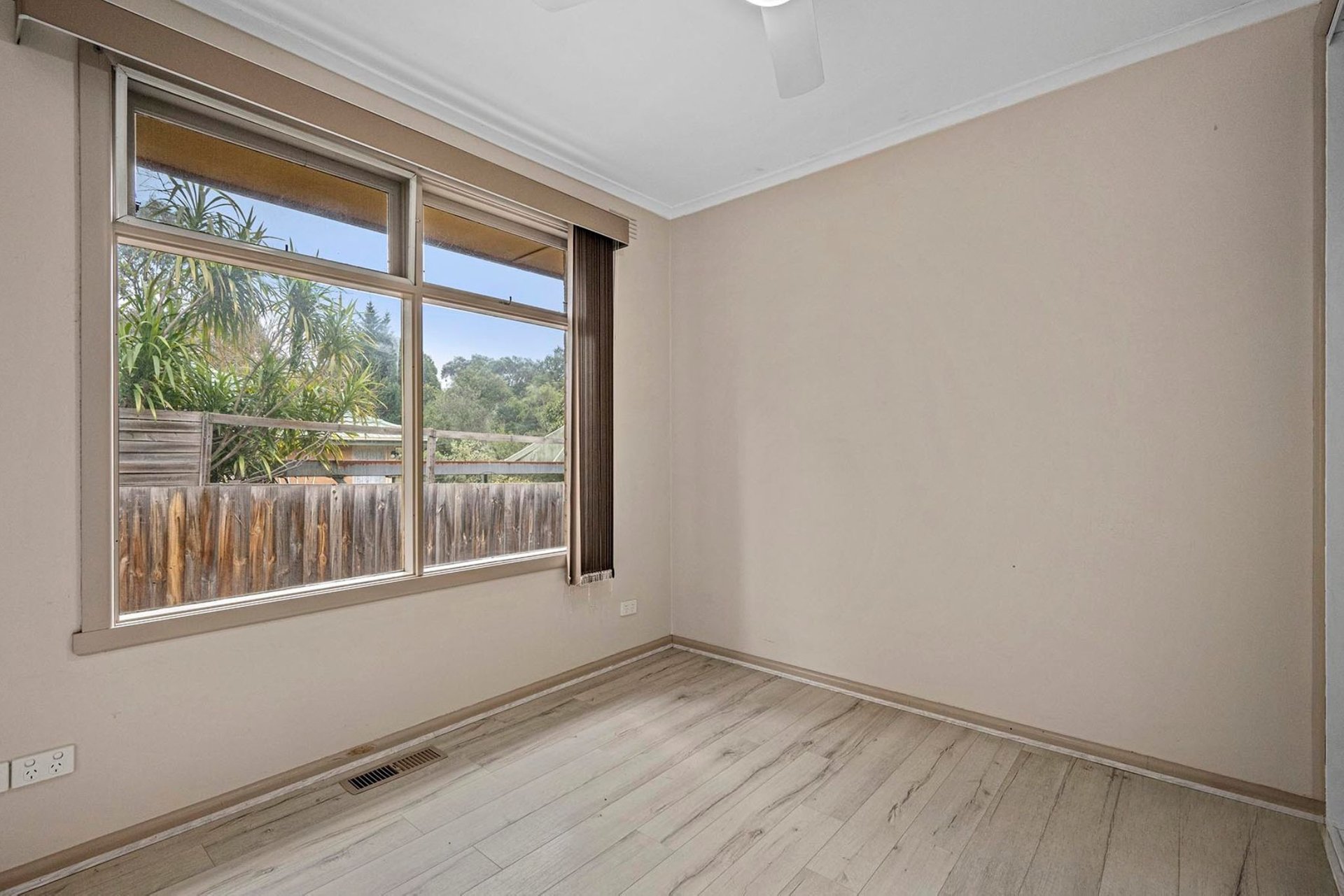 75 Mount View Parade, Croydon image 7