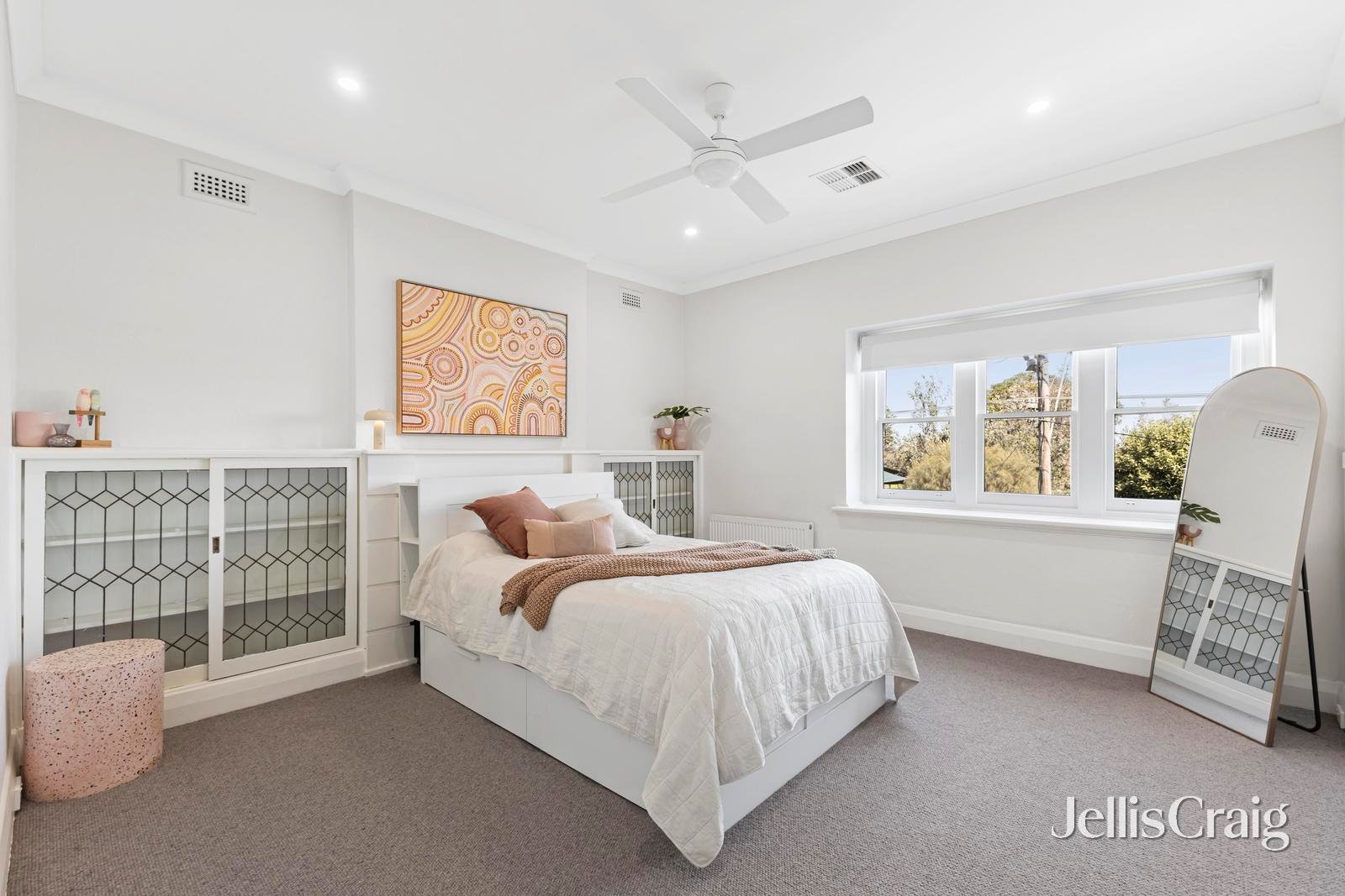 75 Ormond Esplanade, Elwood image 11