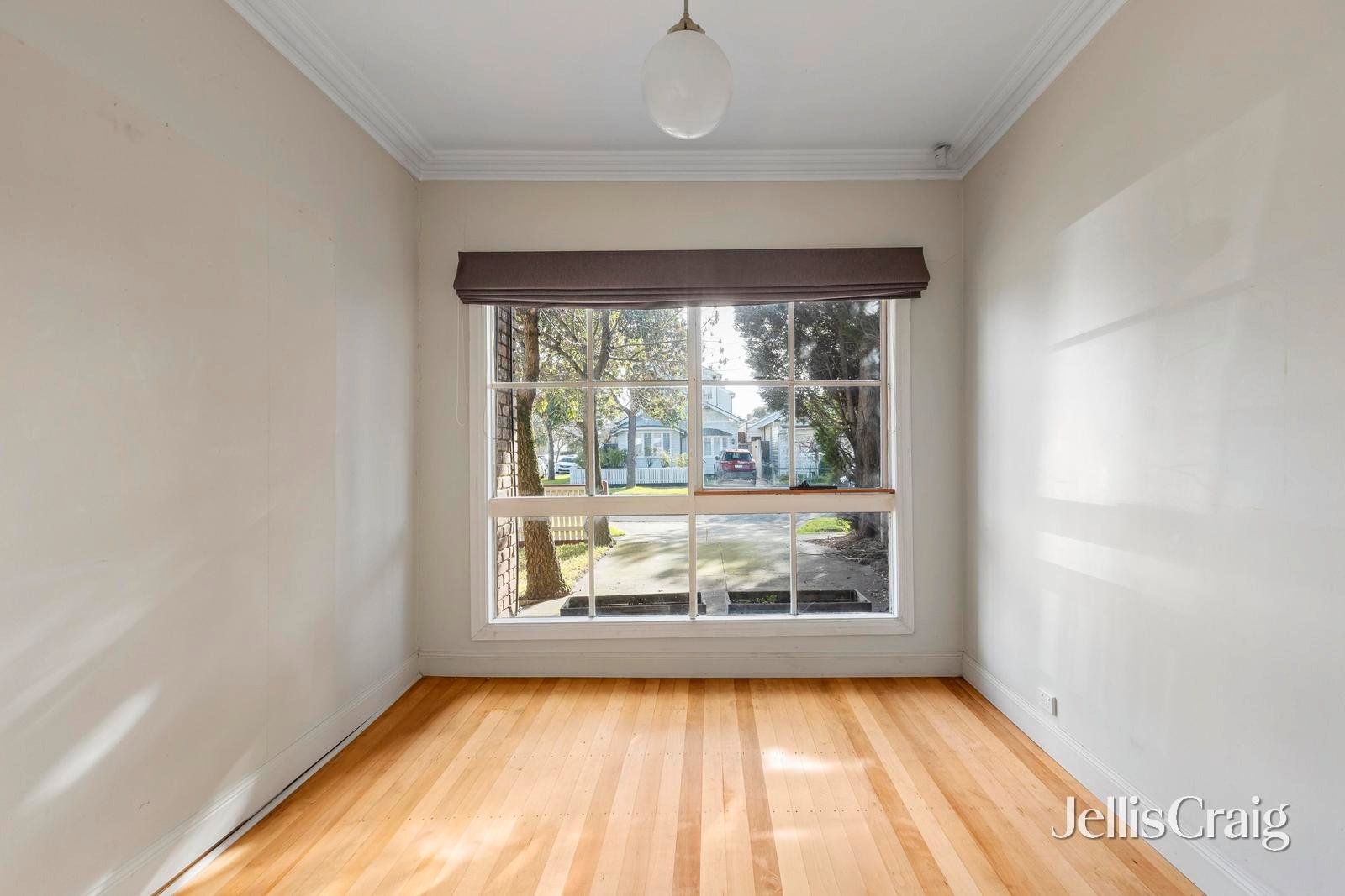 75 Rennie Street, Thornbury image 2