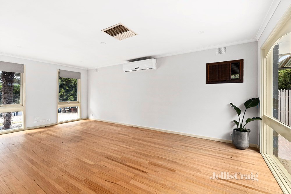 75 River Avenue, Plenty image 5