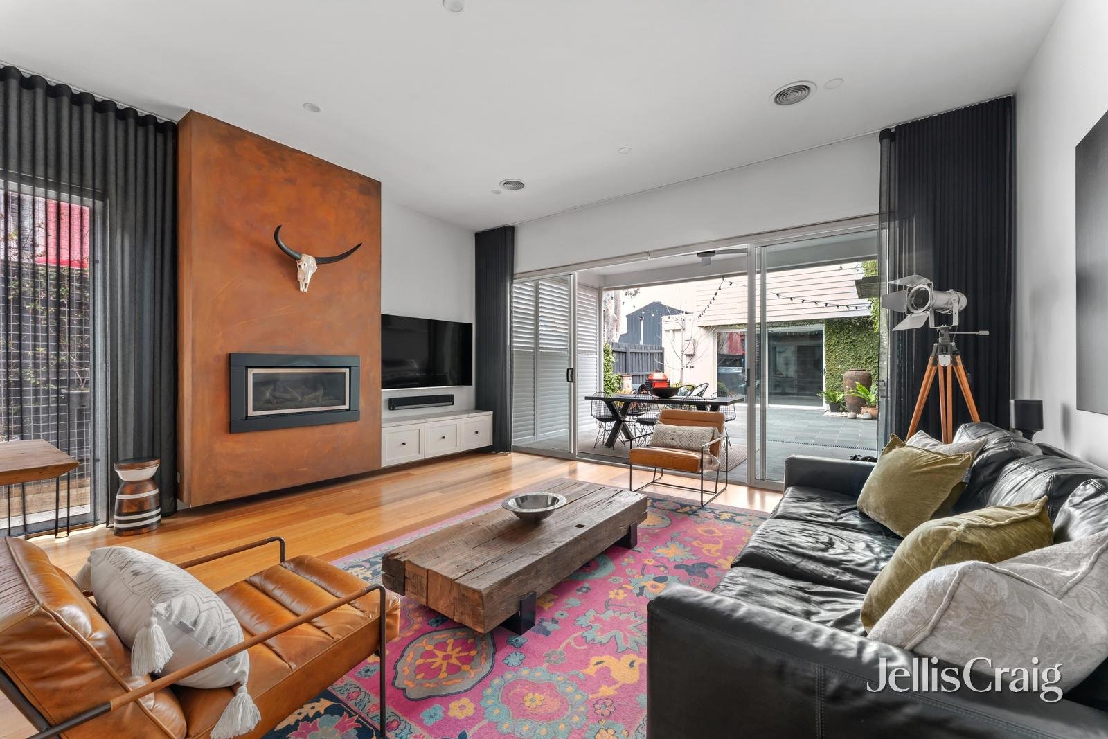 75 Schutt Street, Newport image 2