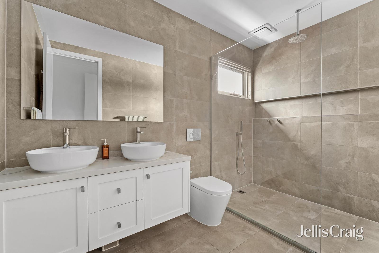 75 Schutt Street, Newport image 13