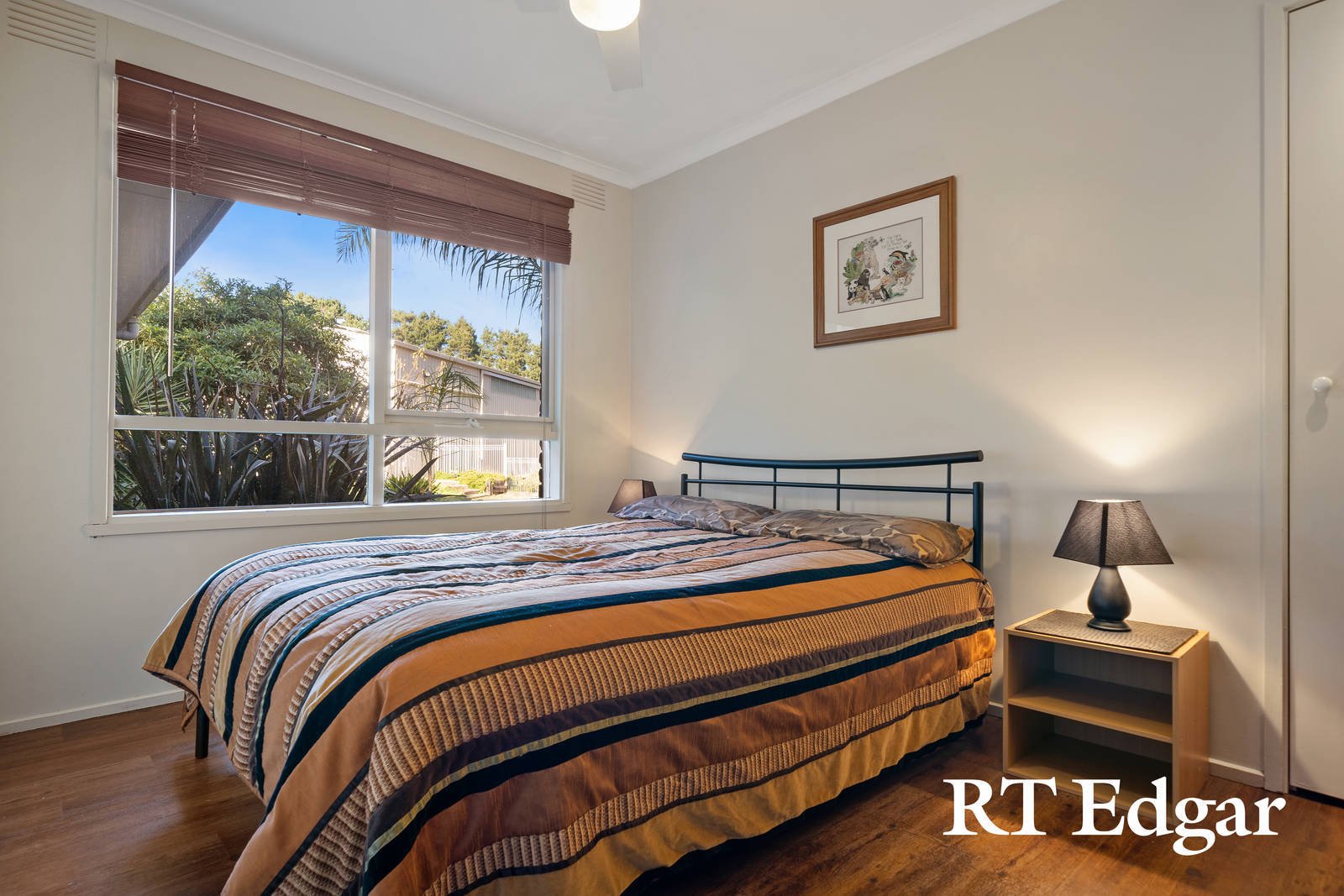 Property Gallery Thumbnail 11
