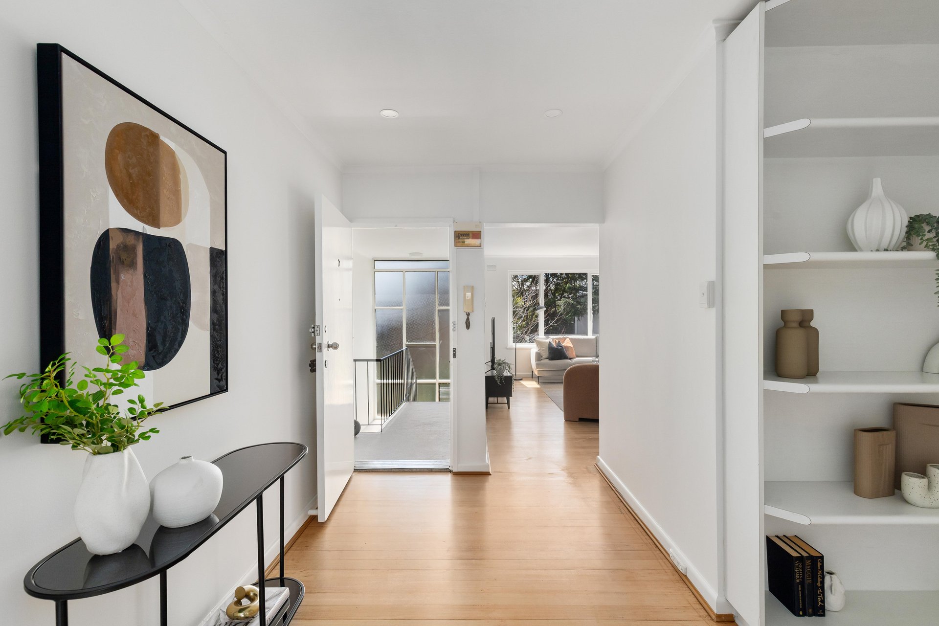 7/50 Grange Road, Toorak image 3