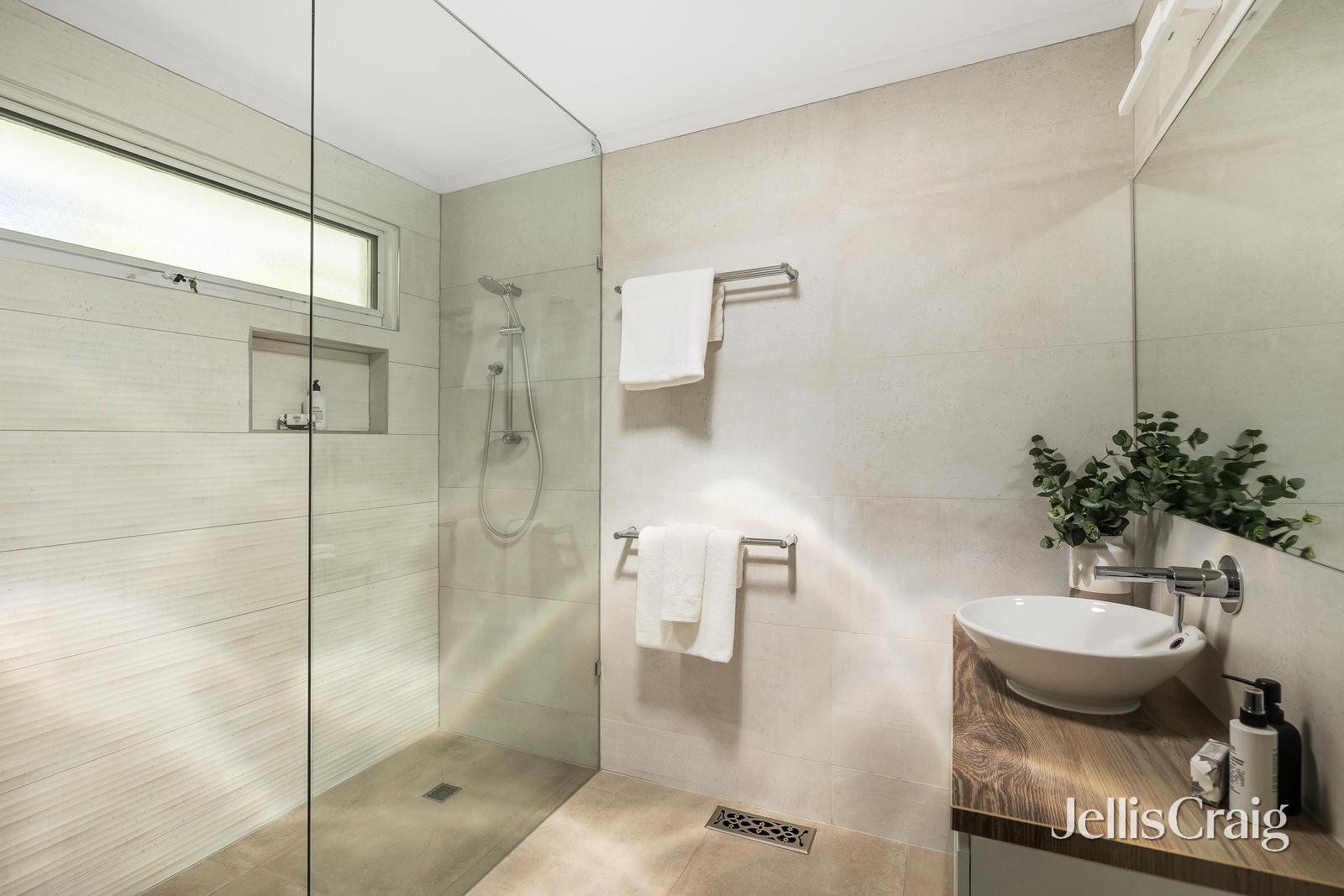 7/50 Grant Street, Malvern East image 9