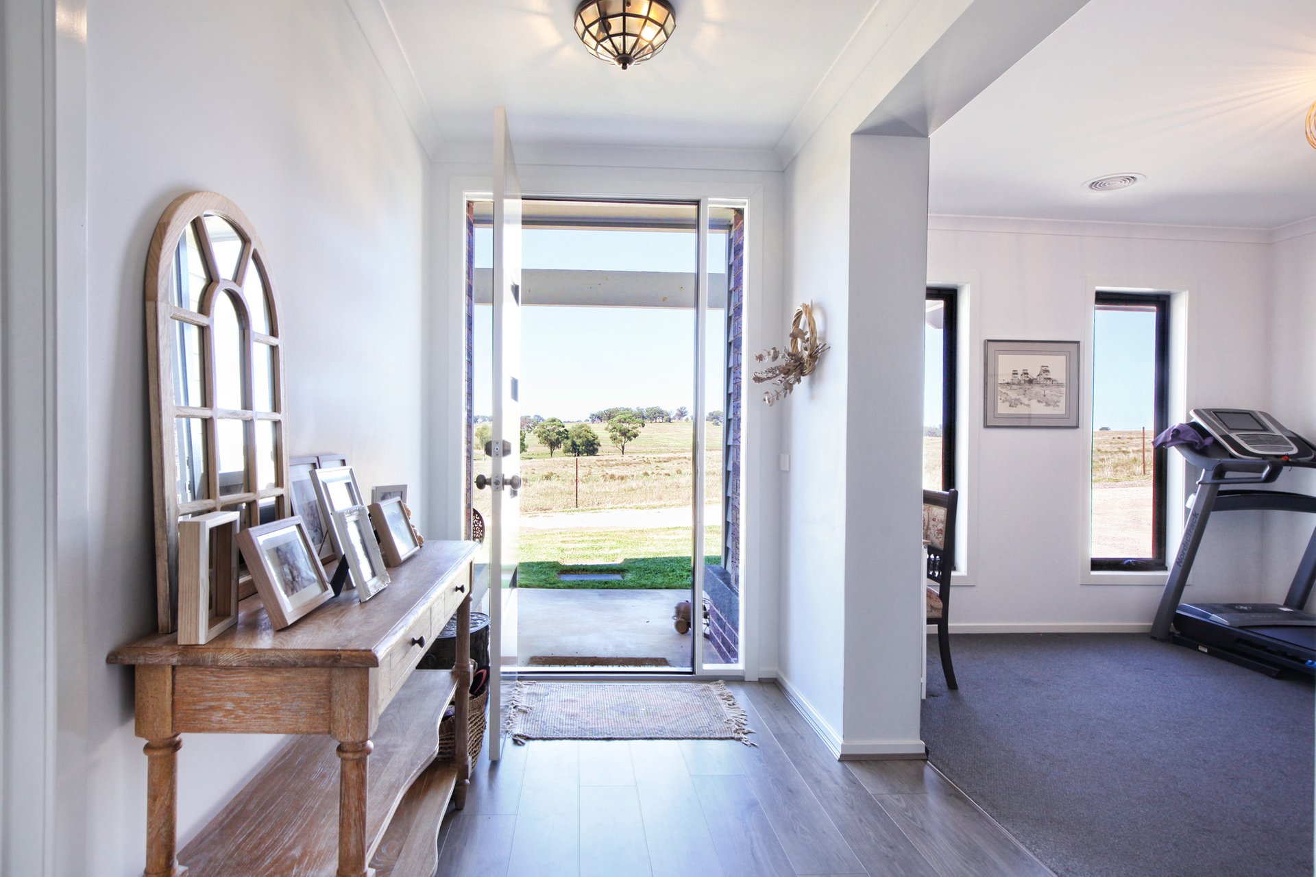 Property Gallery Thumbnail 5