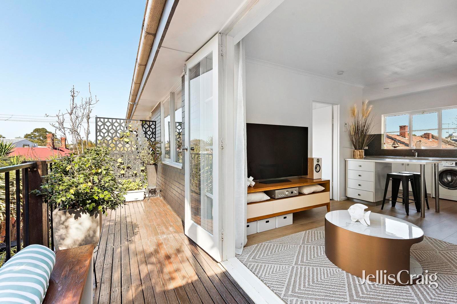 7/52 Clyde Street, St&nbsp;Kilda image 1