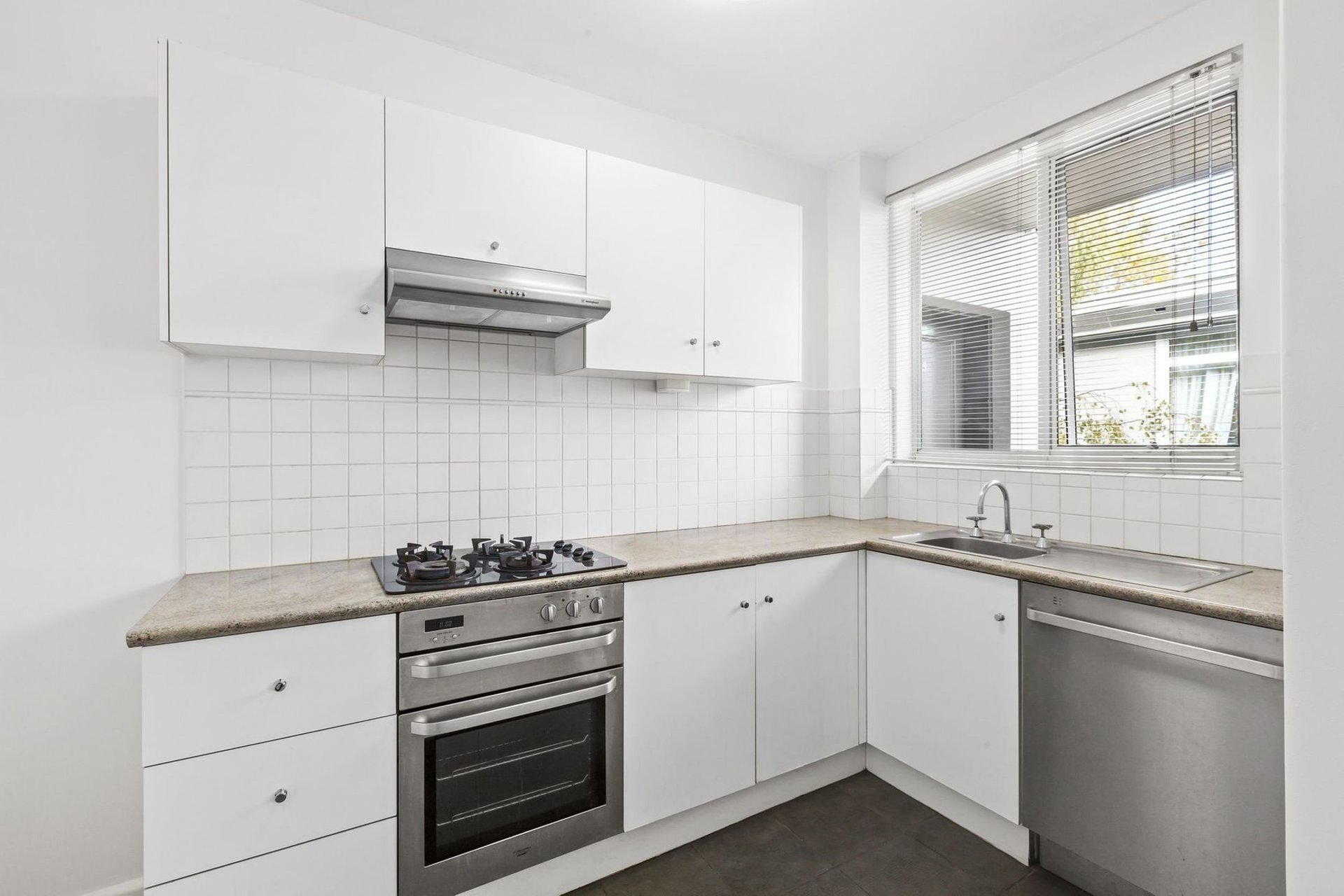 7 / 55 Caroline Street SOUTH YARRA