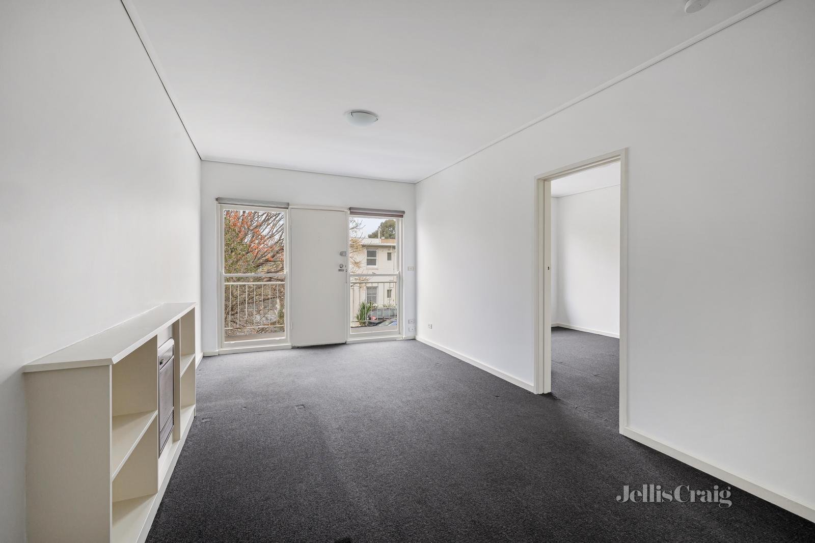 7/557 Glenferrie Road, Hawthorn image 2