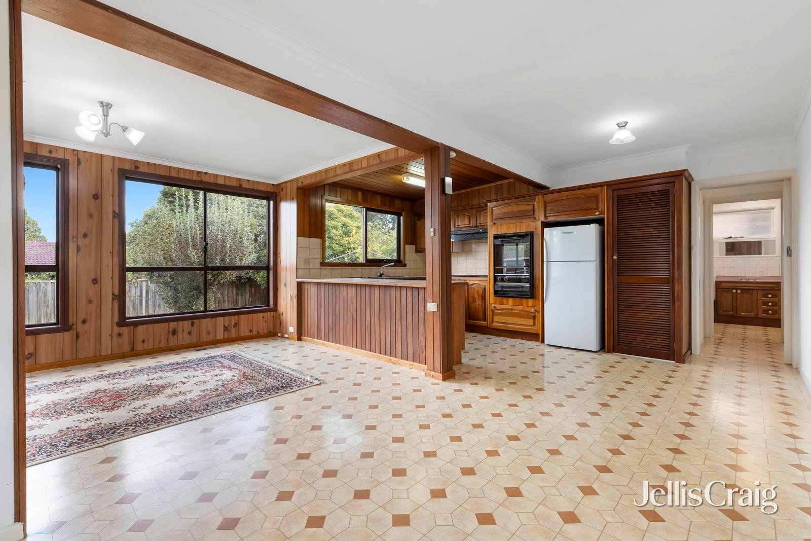 756 Ferntree Gully Road, Wheelers&nbsp;Hill image 2