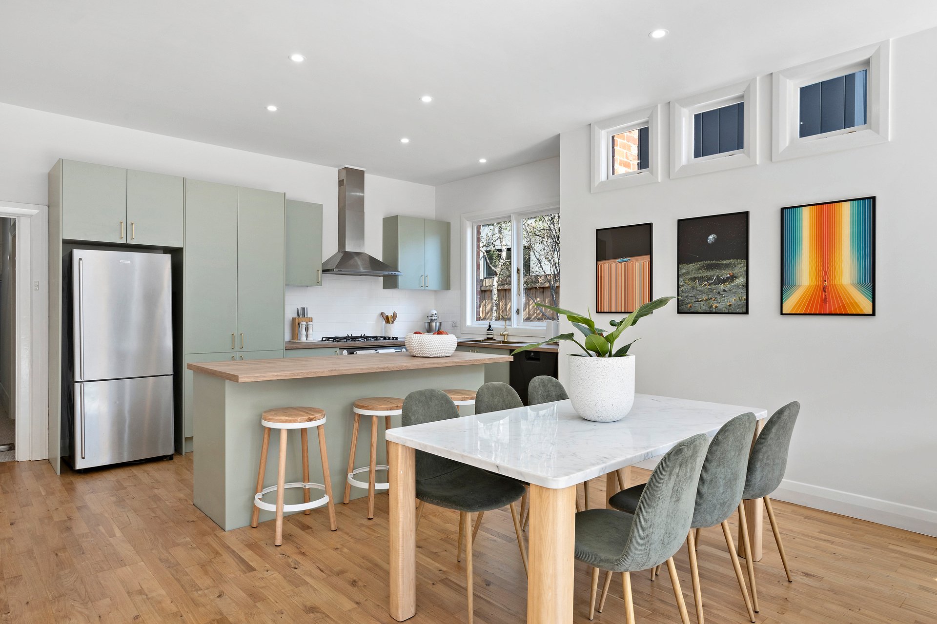 Property Gallery Thumbnail 8