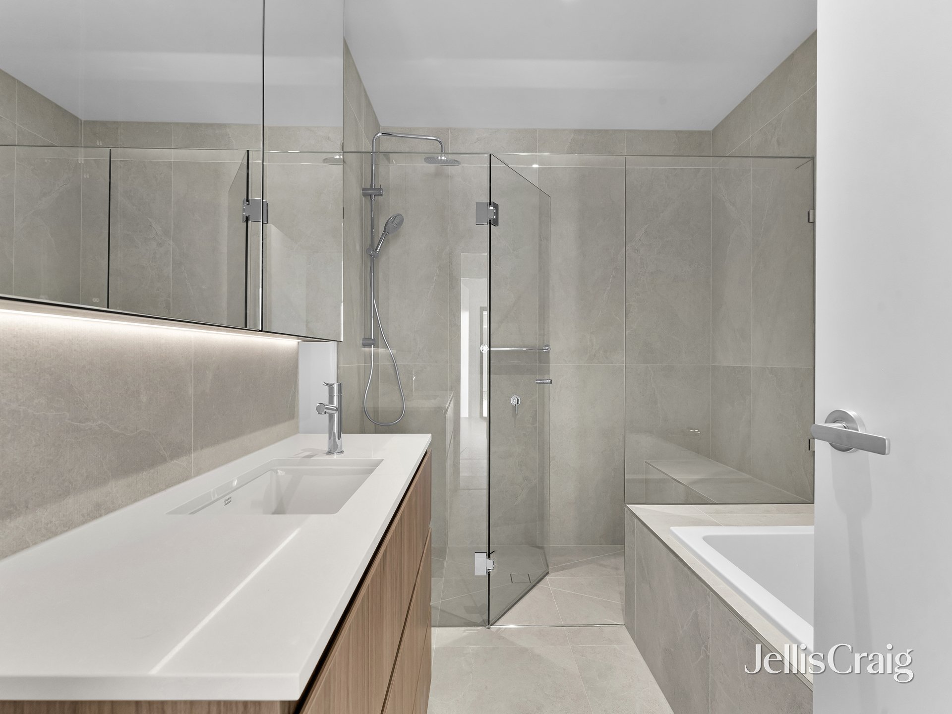 7/56 Kingloch Parade, Wantirna image 6