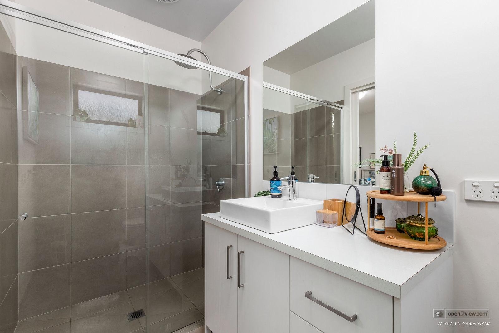 7/58 Tucker Street, Breakwater image 6