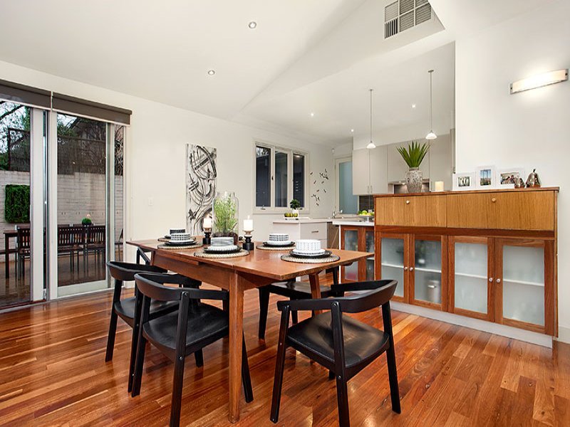 75A Rostrevor Parade, Mont Albert North image 4