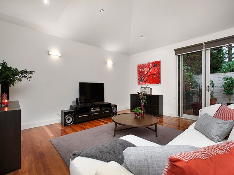 75A Rostrevor Parade, Mont Albert North image 6