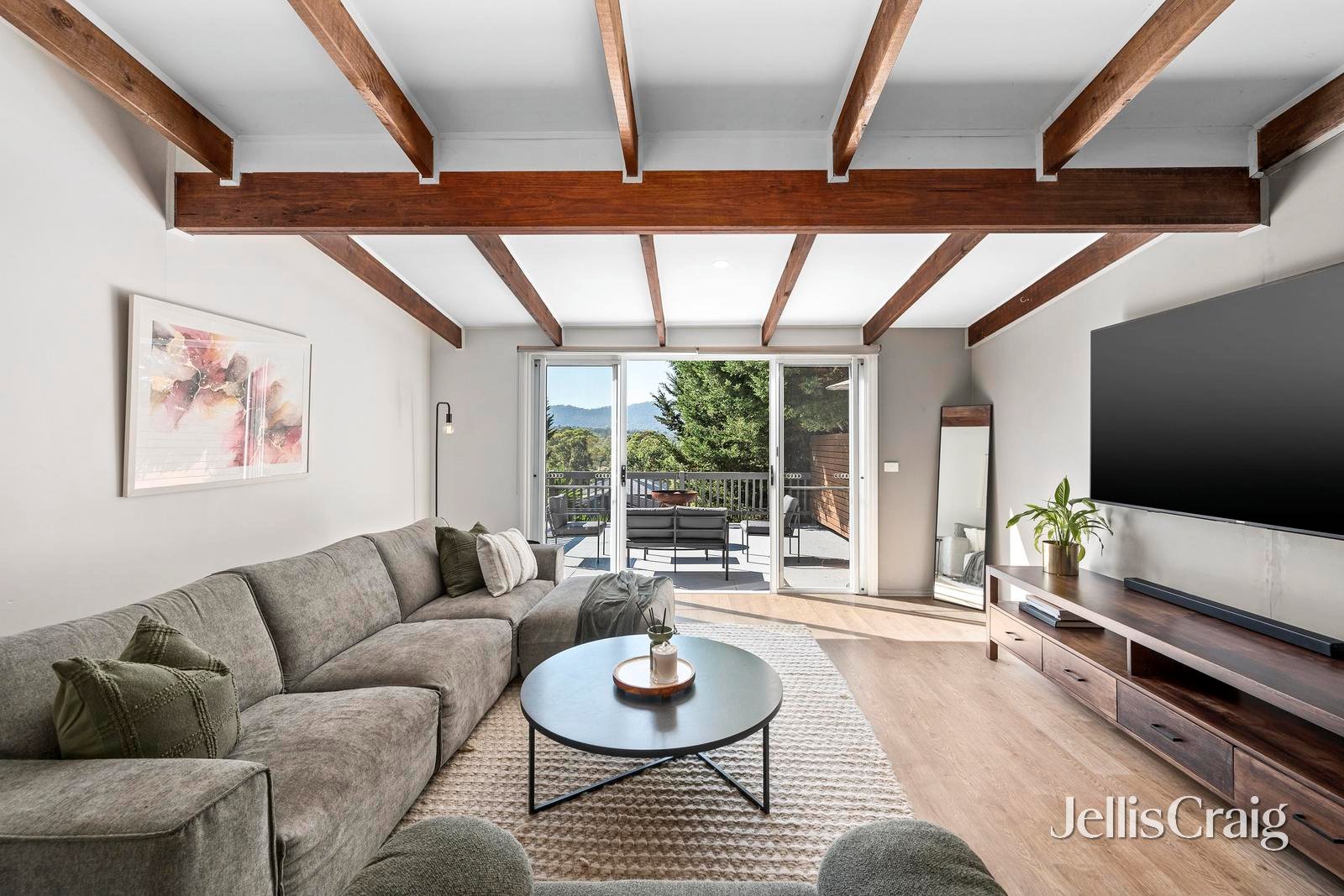 75a Winyard Drive, Mooroolbark image 2