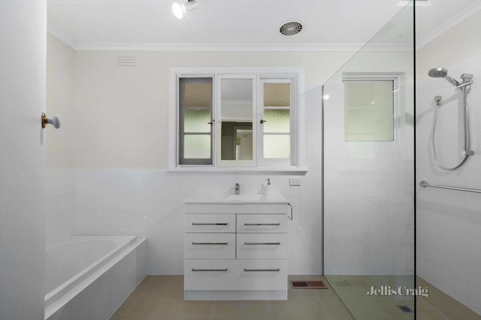 76-80 Tills Drive, Warrandyte image 5