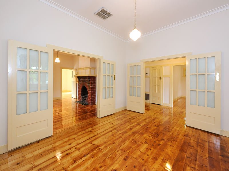76 Albion Road, Box Hill image 5