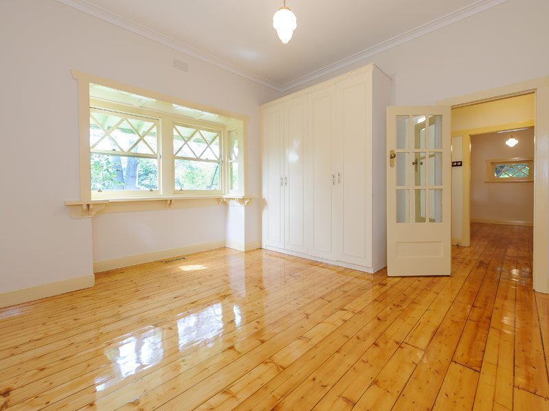 76 Albion Road, Box Hill image 6