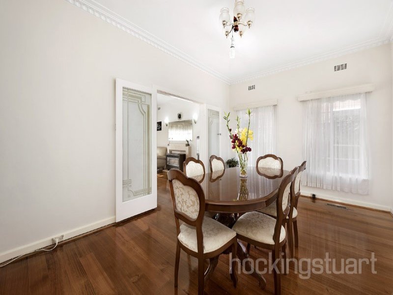 76 Belmore Road, Balwyn image 3