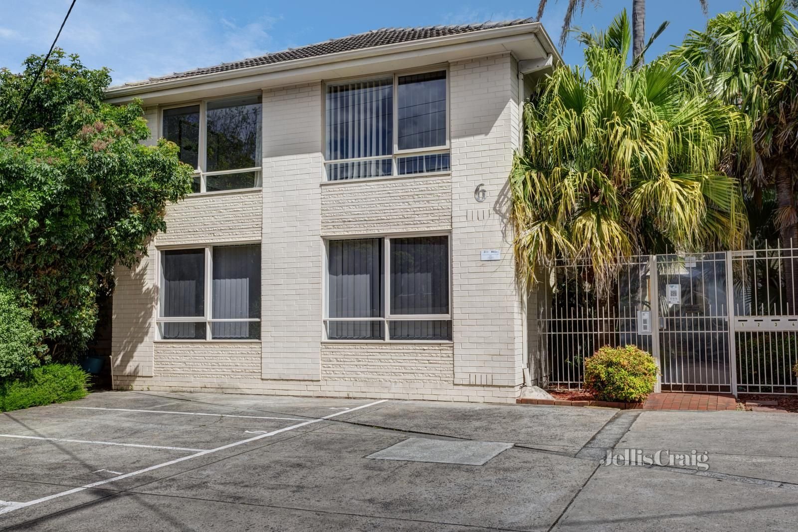 7/6 Brentwood Street, Bentleigh image 9
