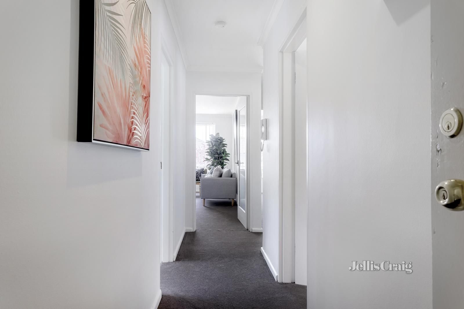 7/6 Brentwood Street, Bentleigh image 5
