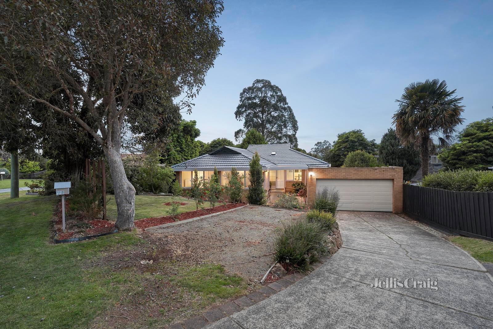 76 Chirnside Drive, Chirnside Park image 1